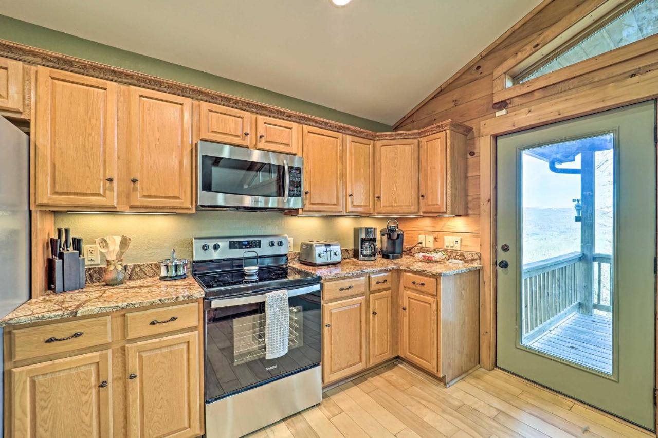 Banner Elk Cabin With Mountain View, Near Ski Areas! エクステリア 写真