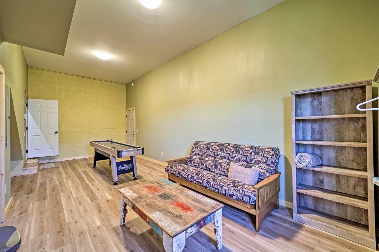 Banner Elk Cabin With Mountain View, Near Ski Areas! エクステリア 写真